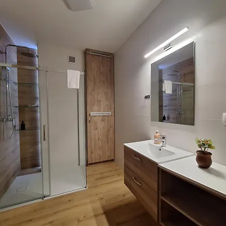 Apartment Magic - Zatoria